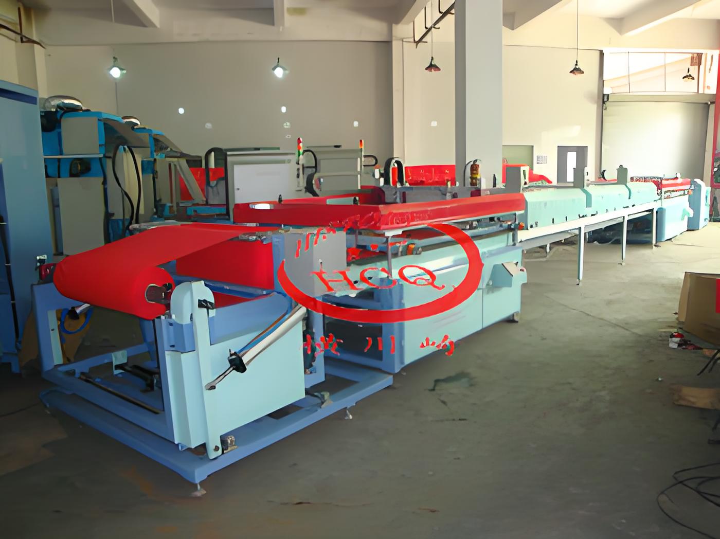 無紡布絲印機(jī)裝配車間