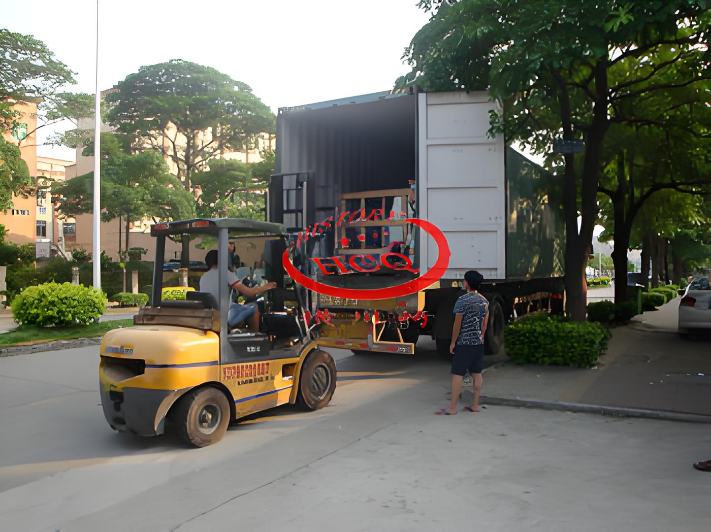 全自動電熱膜絲印機(jī)發(fā)